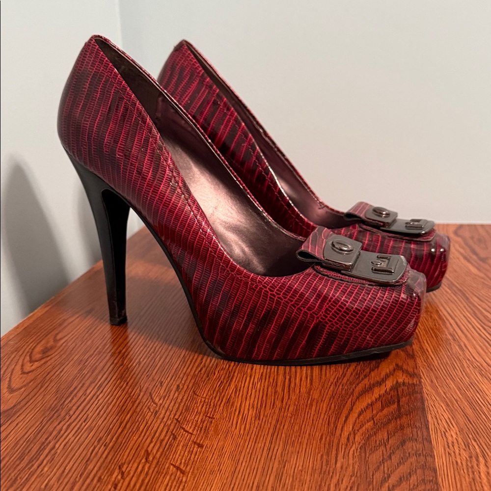 Nine West Heels. Size 9. - Picture 2 of 7